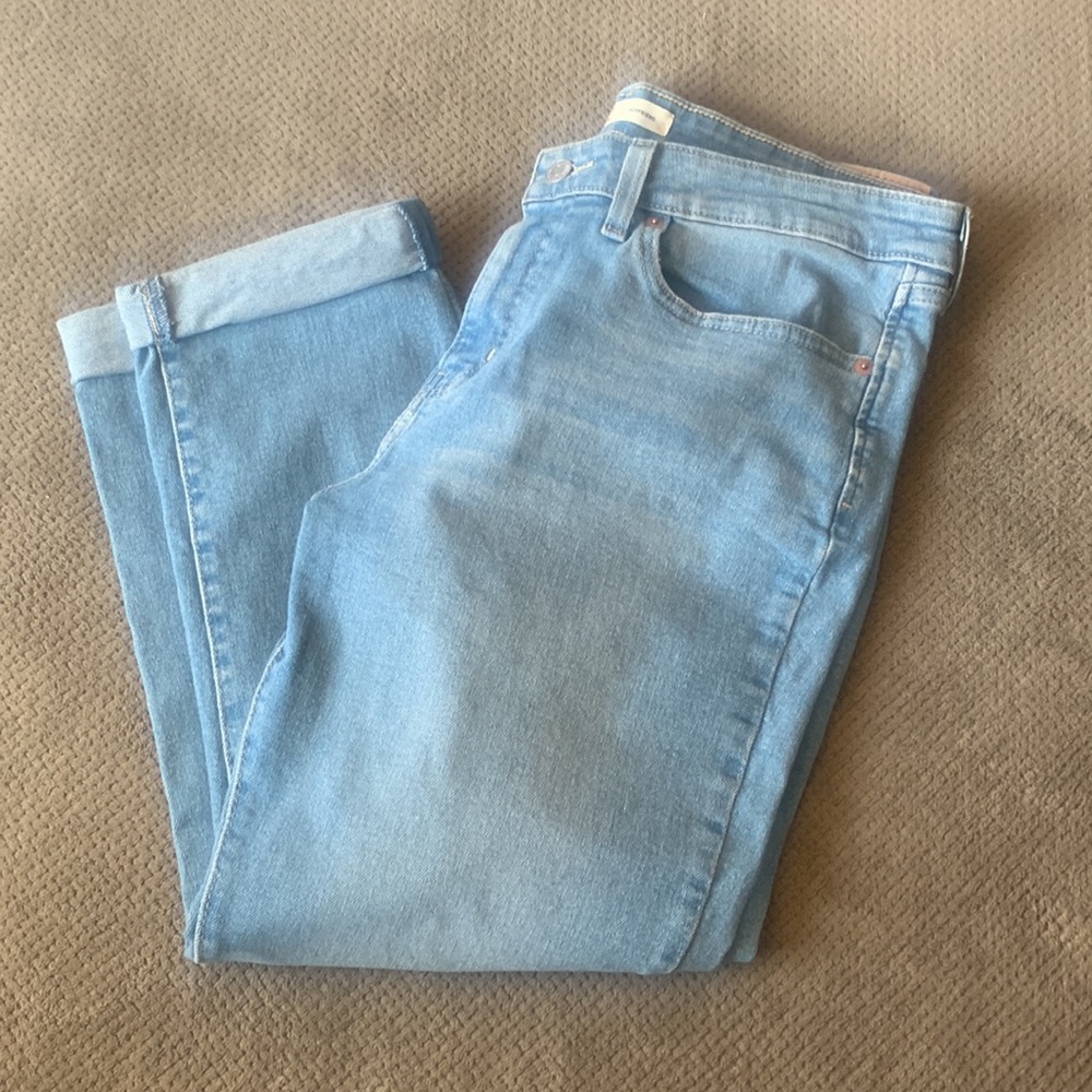 Signature Levi Strauss Mid Rise Boyfriend Jeans Rolled Hems Size 16 NWOT